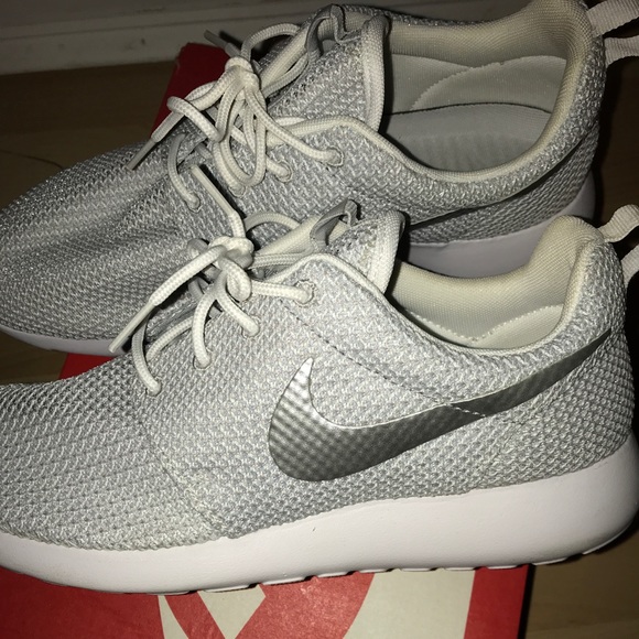 Nike Shoes - Nike Roshe Run Sneakers SEE DESCRIPTION